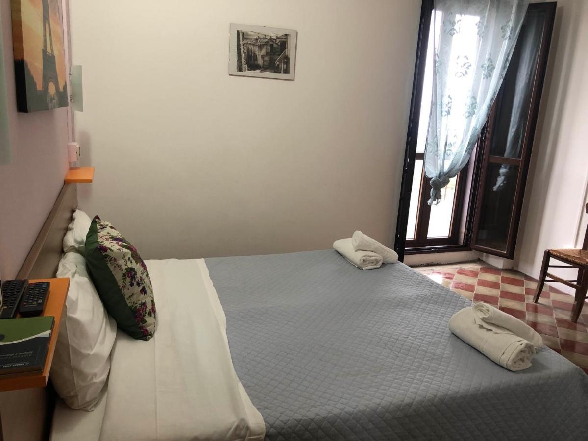 Gagliato B&B L'Alba מראה חיצוני תמונה